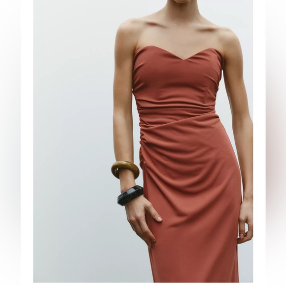 Zara NWT sweetheart neck ruched draped strapless midi fitted dress - Picture 5 of 9